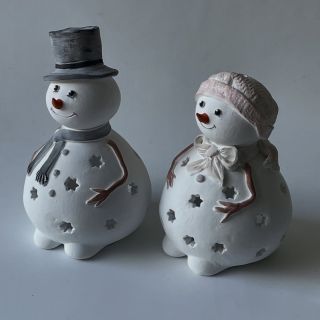 ❄️ Pan a Paní Sněhulák ❄️ Roztomilá zimní dvojka, která doma vykouzlí hřejivé světlo a úsměv. Ručně modelované, plné...